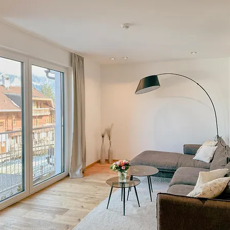 Apartman Ziller Delight With Balcony & Car Park - An Alpenluxus Appartement, Zillertal Fügen