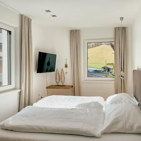 Ziller Delight With Balcony & Car Park - An Alpenluxus Appartement, Zillertal *