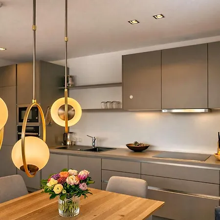 Ziller Delight - Stylish Apartment With Balcony, Alpenluxus Collection 別荘