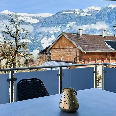 Ziller Delight With Balcony & Car Park - An Alpenluxus Appartement, Zillertal Fügen